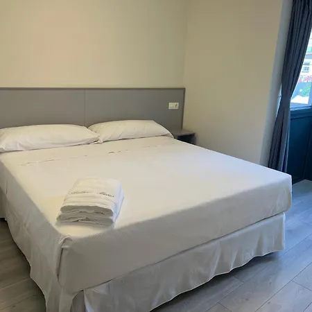Turisticos Palacio De Meras Appartement *